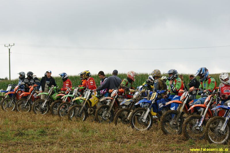 img00004.jpg