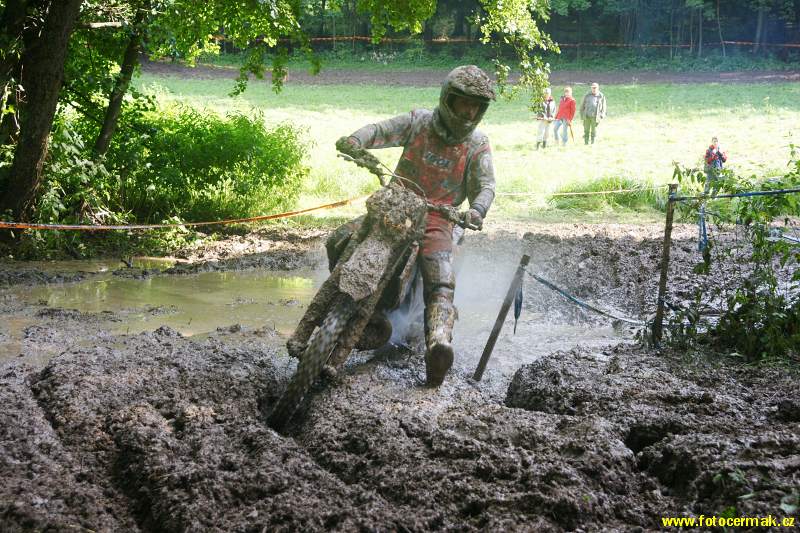 img00109.jpg
