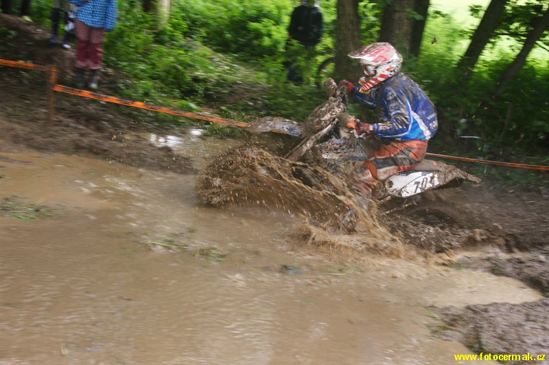 img00135.jpg