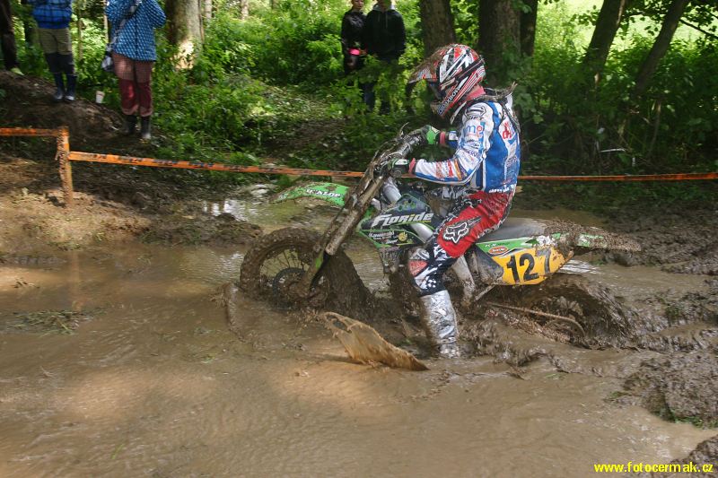 img00136.jpg