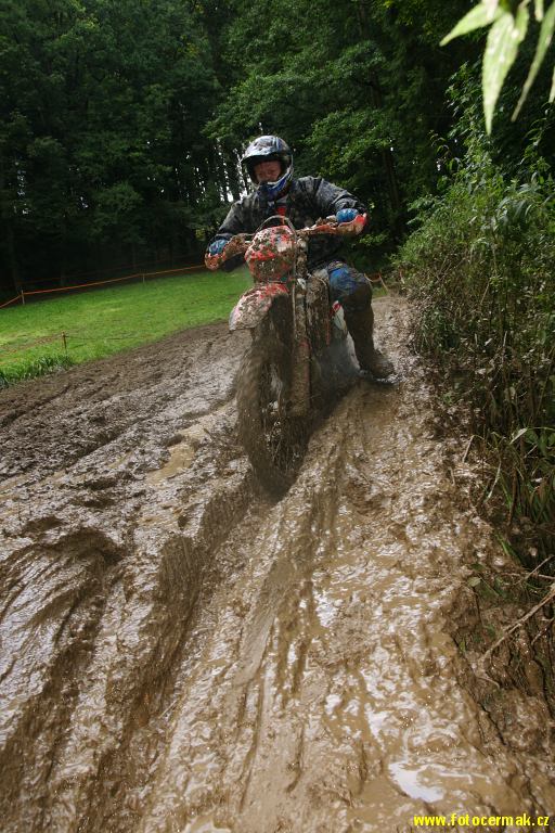 img00137.jpg