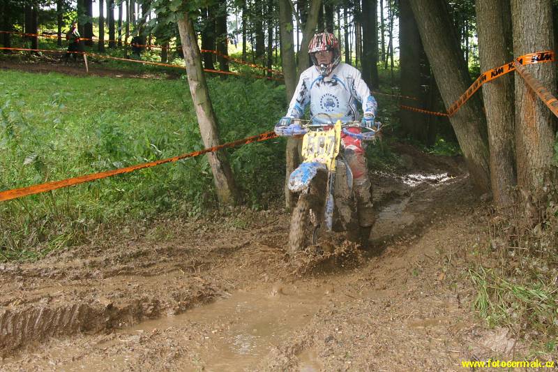 img00200.jpg