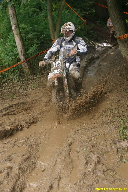 img00205.jpg