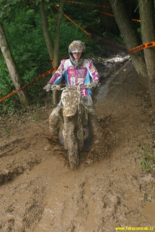 img00208.jpg