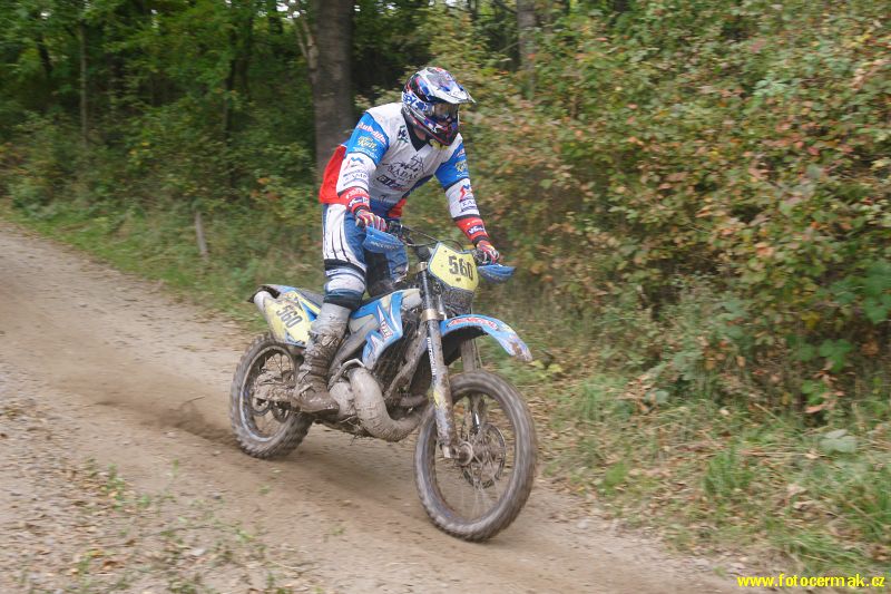 img00240.jpg