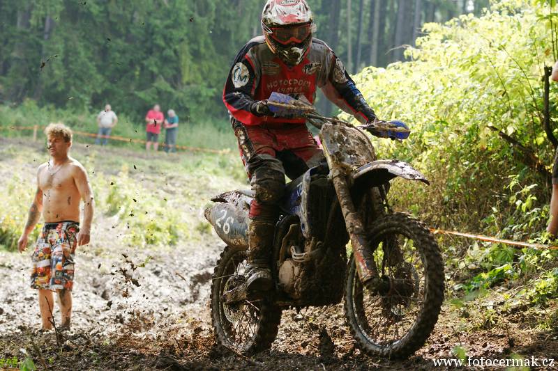 img00175.jpg