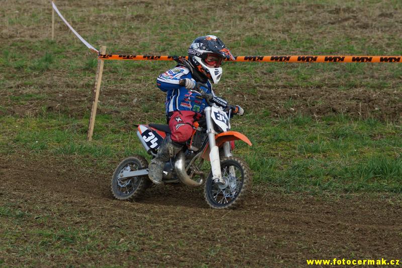 img00037.jpg
