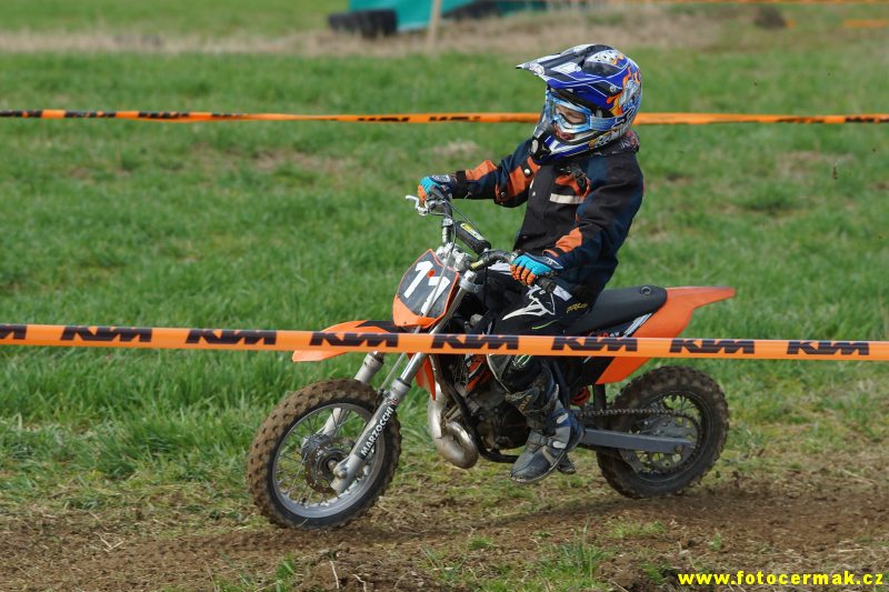 img00060.jpg