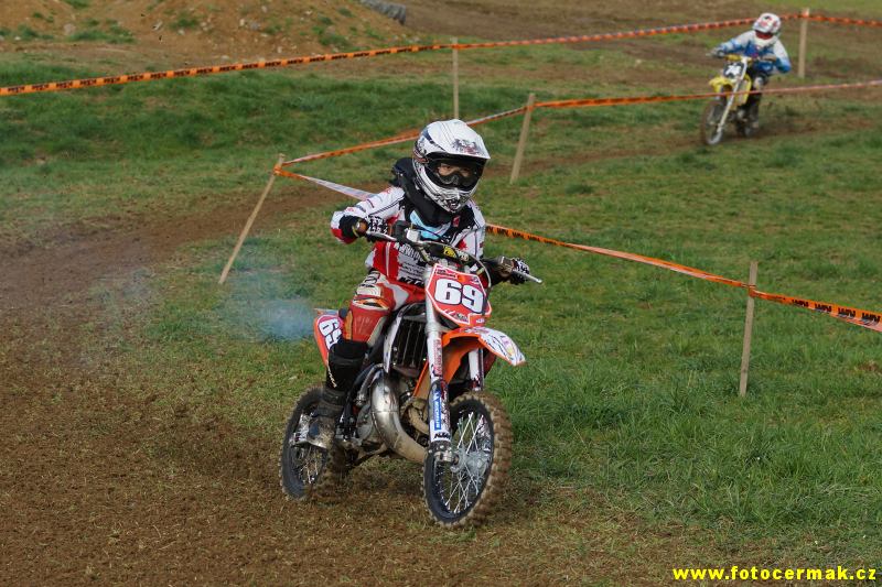 img00122.jpg