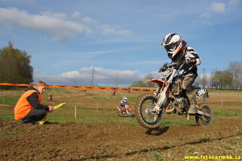 img00182.jpg