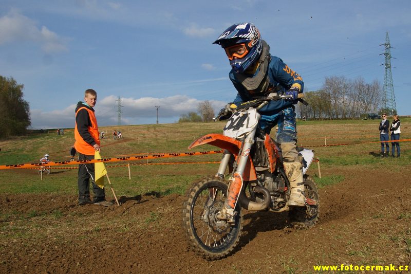 img00207.jpg