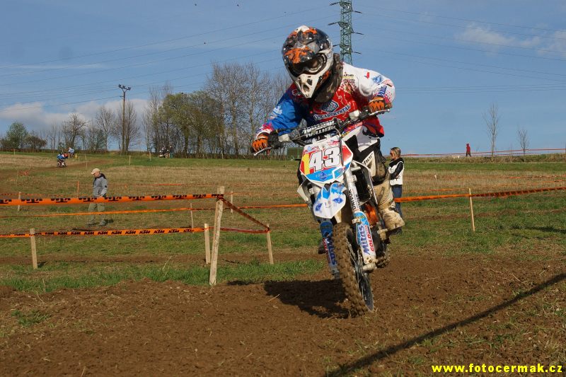img00242.jpg