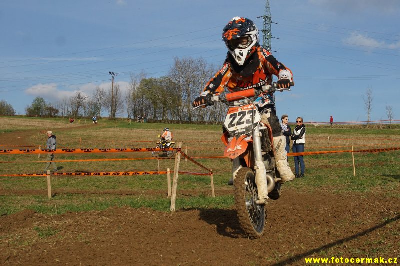 img00243.jpg