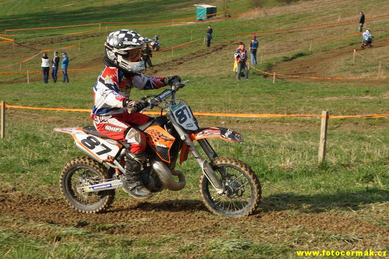 img00253.jpg