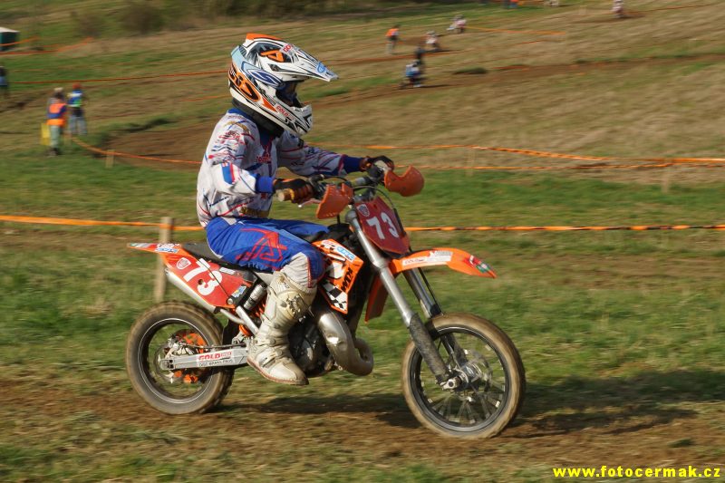 img00257.jpg