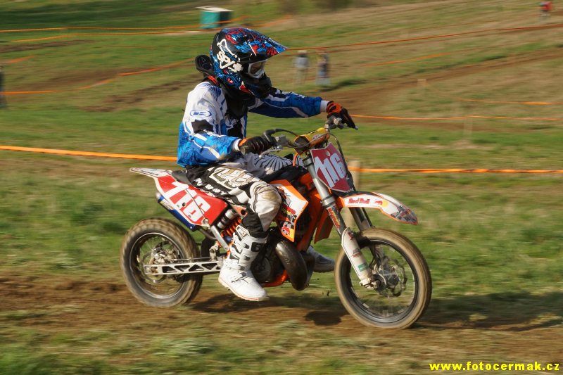 img00261.jpg