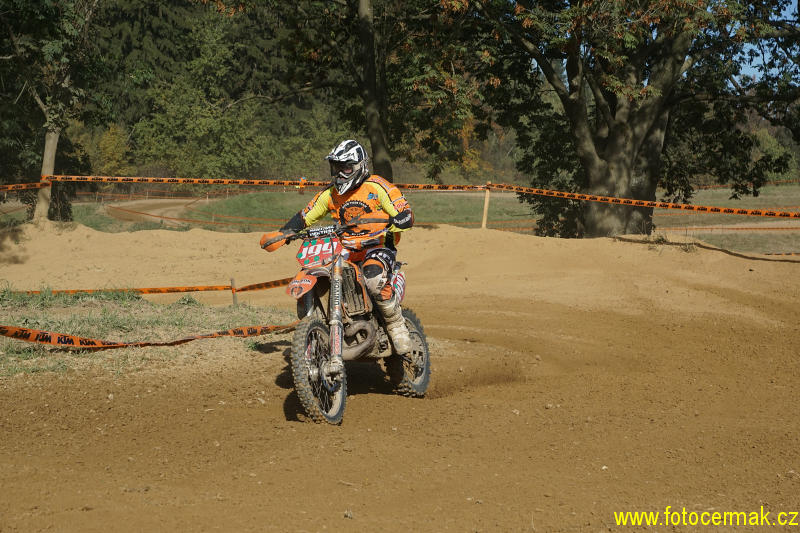 img00243.jpg