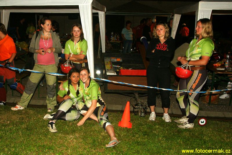 img00019.jpg