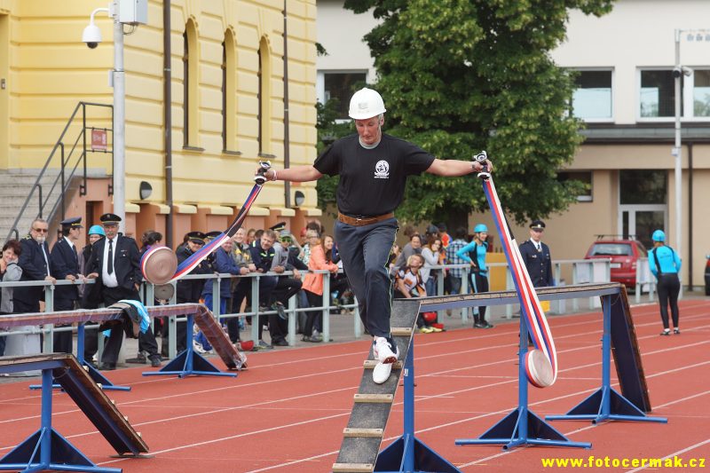 img00037.jpg