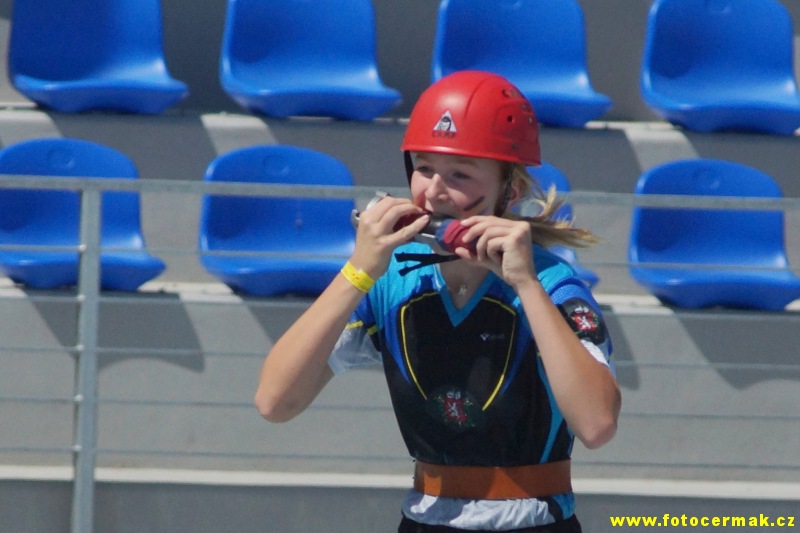 img00128.jpg
