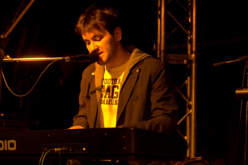 img00027.jpg