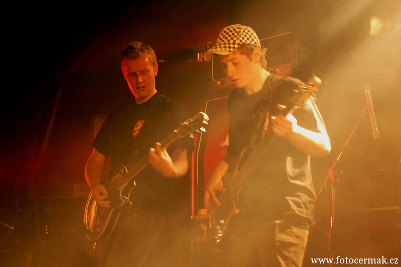 img00049.jpg