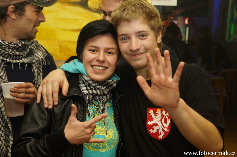 img00128.jpg