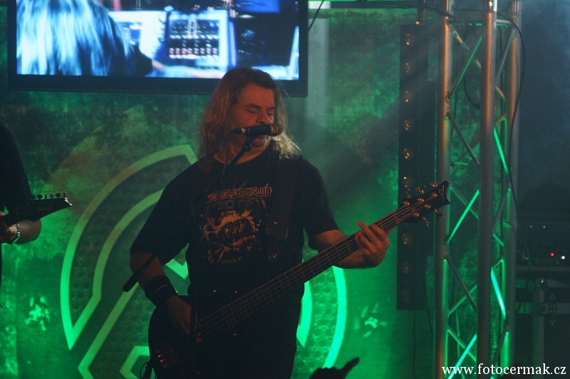 img00169.jpg