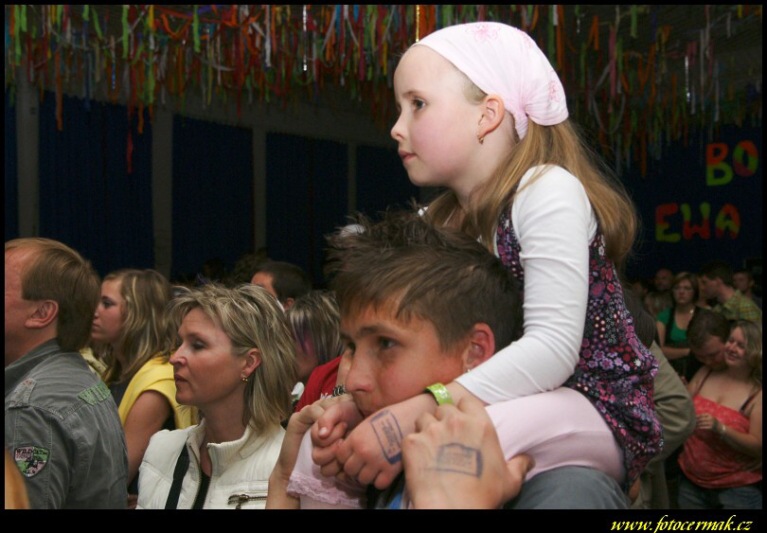 img00074.jpg