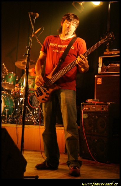img00003.jpg
