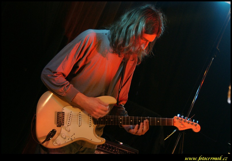 img00010.jpg