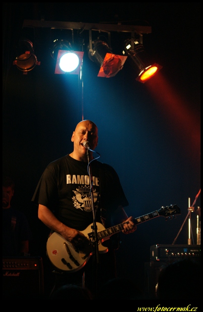 img00103.jpg