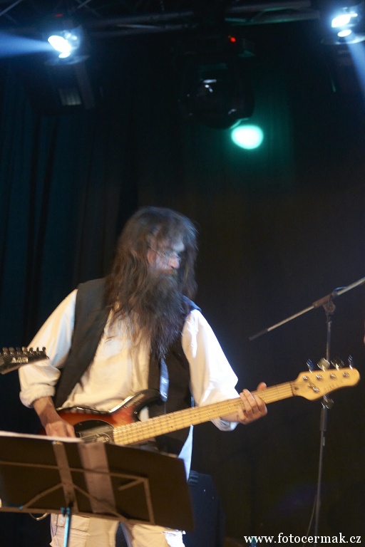 img00015.jpg