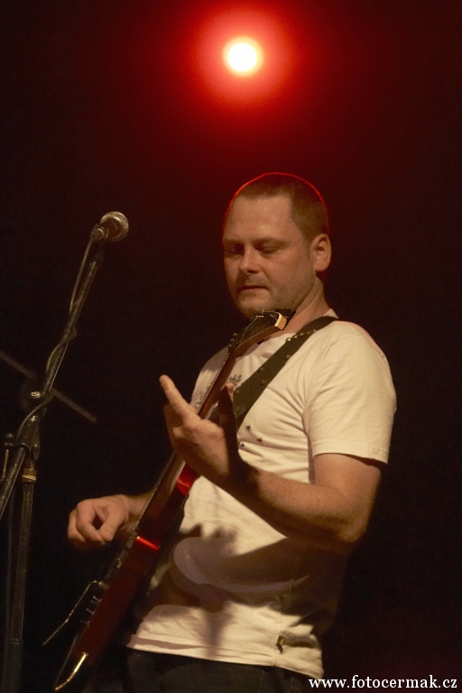 img00017.jpg