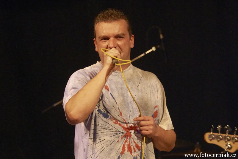 img00025.jpg