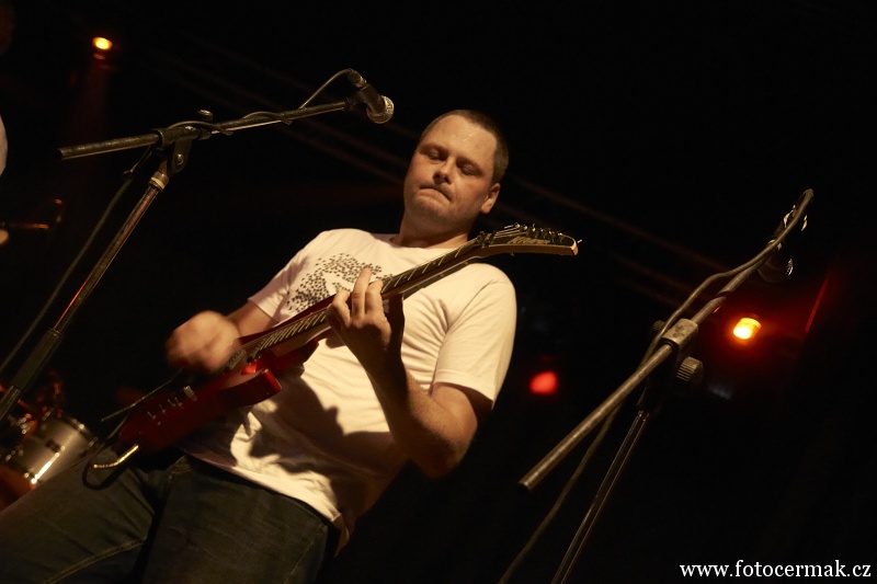 img00040.jpg