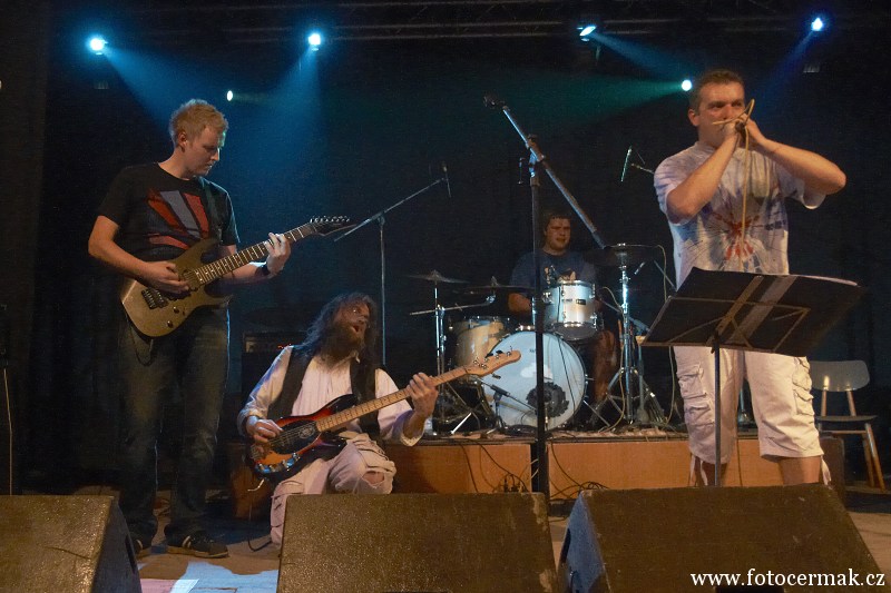 img00050.jpg