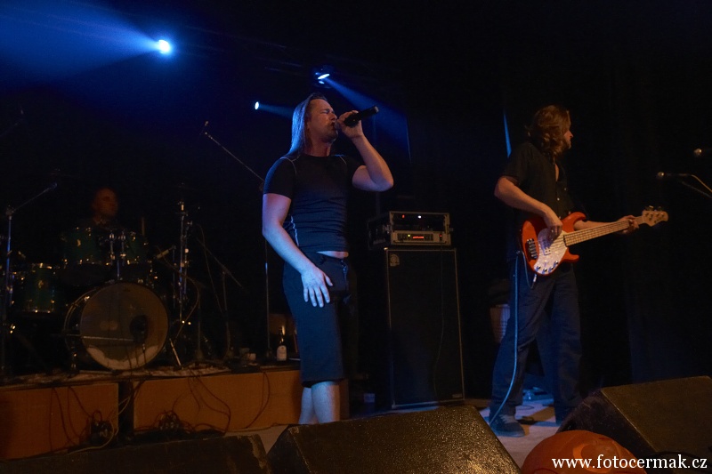 img00075.jpg