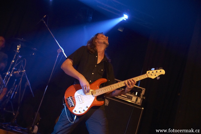 img00085.jpg