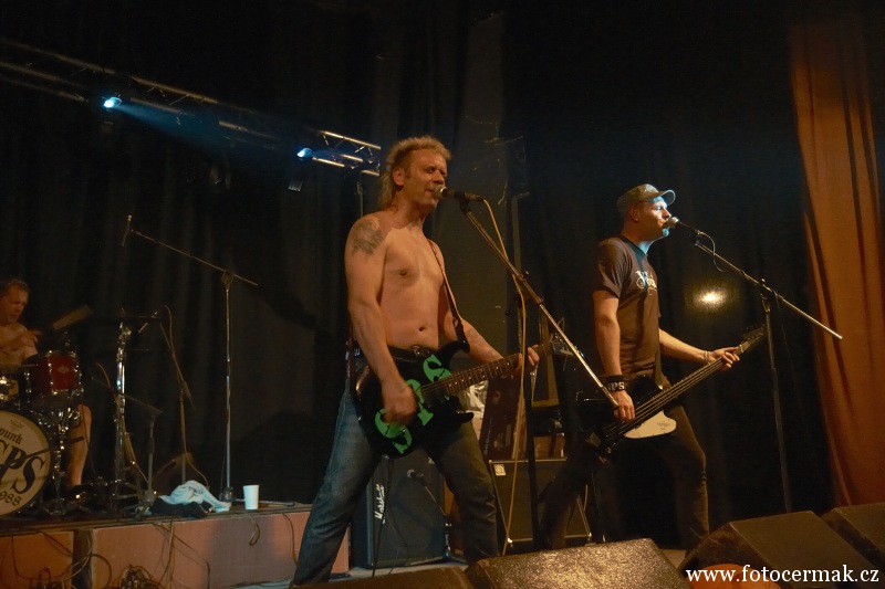 img00130.jpg