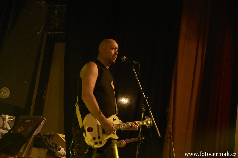 img00147.jpg