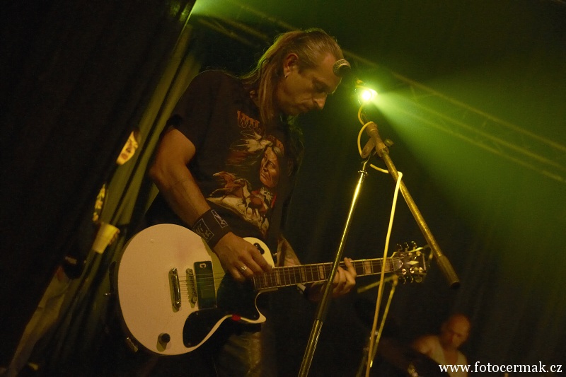 img00150.jpg