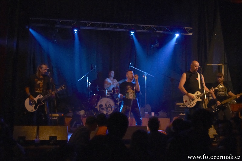img00156.jpg