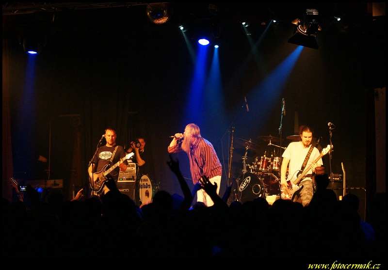 img00048.jpg