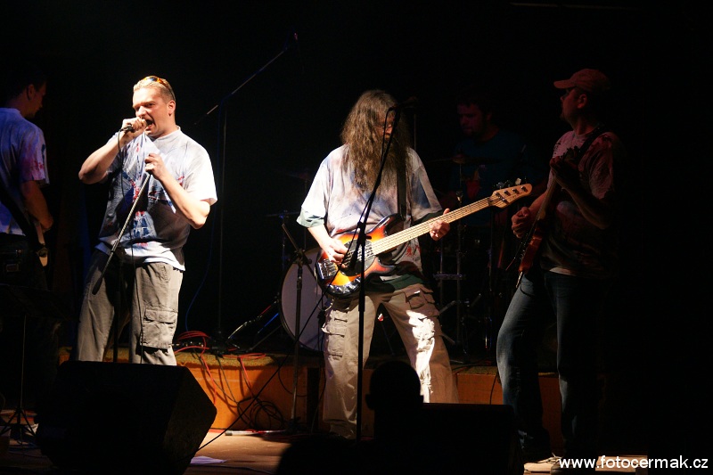 img00072.jpg