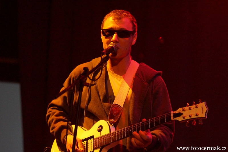 img00025.jpg
