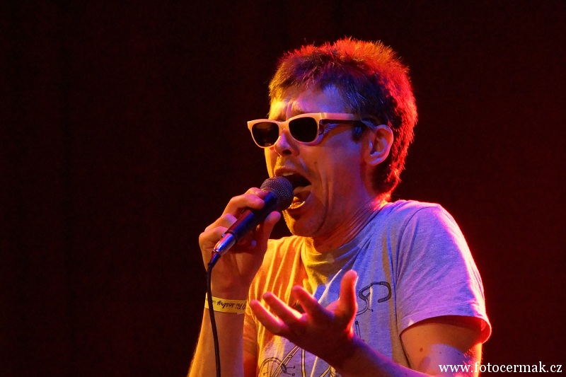 img00028.jpg