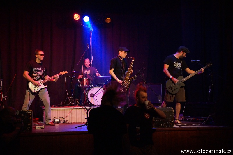 img00089.jpg
