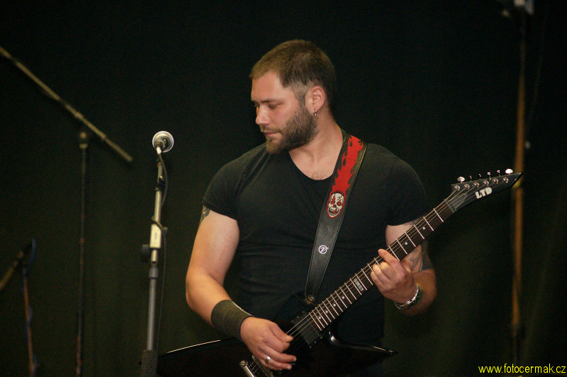 img00033.jpg