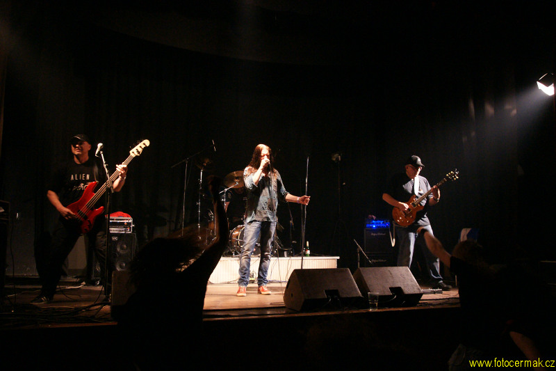 img00070.jpg
